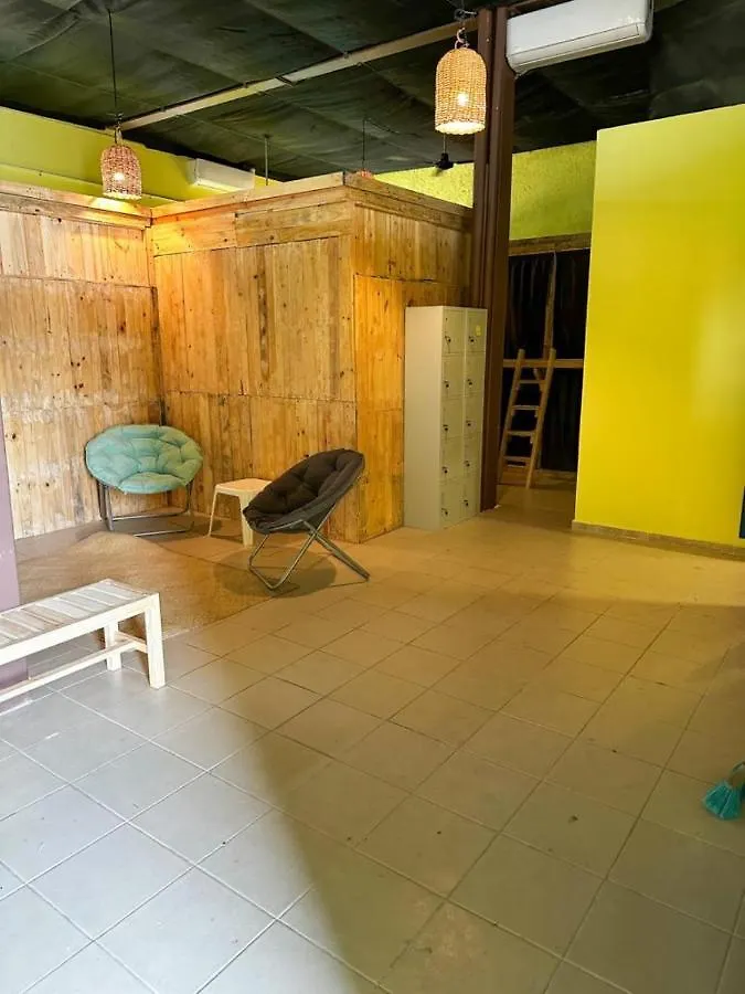 Hostel Tropico 20 Pdc بلايا ديل كارمن المكسيك